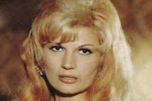 SILVANINA JEDINICA je imala 12 godina kada je izgubila MAJKU: Danas ćerka legendarne pevačice izgleda OVAKO!