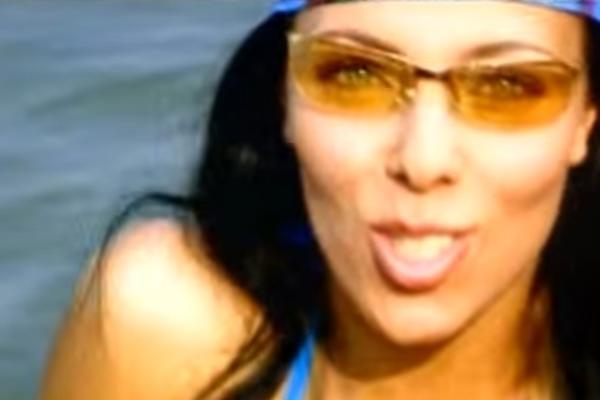 Slikala se gola, stalno pravila skandale, a sada... Ćerka Mikija Jevremovića DANAS izgleda ovako!