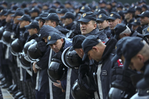 ŠTA SE OVO DEŠAVA NA JUGU SRBIJE?! Policija na Kosovu prekinula godišnje odmore, KFOR izvodi velike manevre!