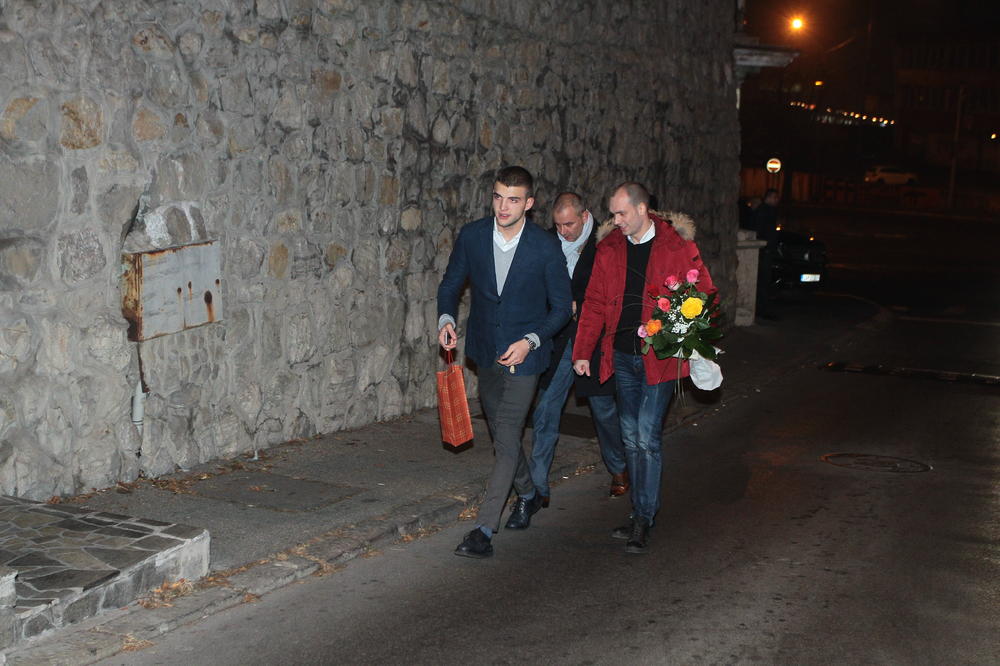 Najpoznatiji inspektor za krvne delikte UPAO kod Cece na SLAVU! (FOTO)