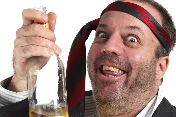 BRAT NAPAĆENI: Vozio traktor sa 3,12 promila alkohola u krvi u Inđiji!