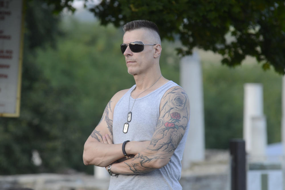 KORONAVIRUS JE IZMIŠLJOTINA KINEZA KAKO BI SE OBOGATILI! Đorđa Davida smo uhvatili kod LEKARA, a onda je rekao SVE