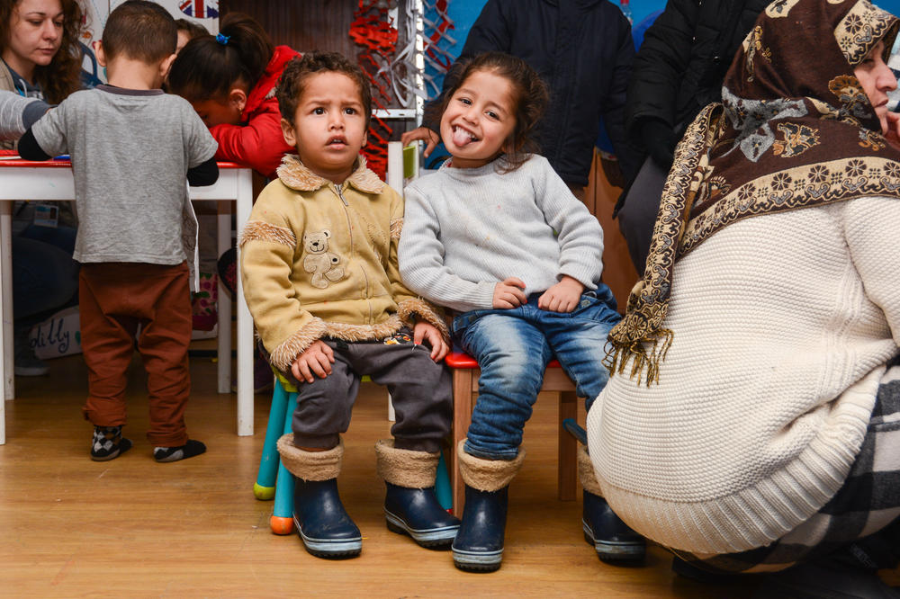 500 KLINACA OVDE ČEKA BOLJI ŽIVOT! Obišli smo kamp u kom vladaju osmesi, igra, ali i TUGA! (FOTO)