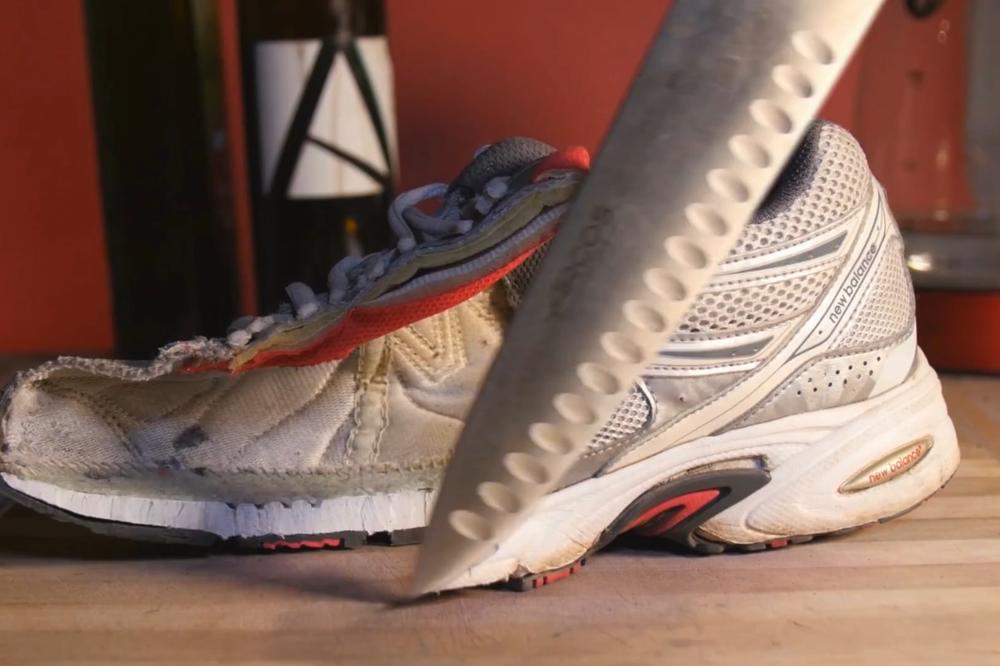 Ove stvari izgledaju SKROZ DRUGAČIJE kada se PRESEKU! (VIDEO)