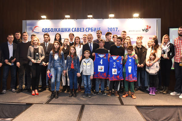 Odbojkaški savez nagradio najbolje u 2016. godini! Braća Grbić nisu došla na koktel! (FOTO)