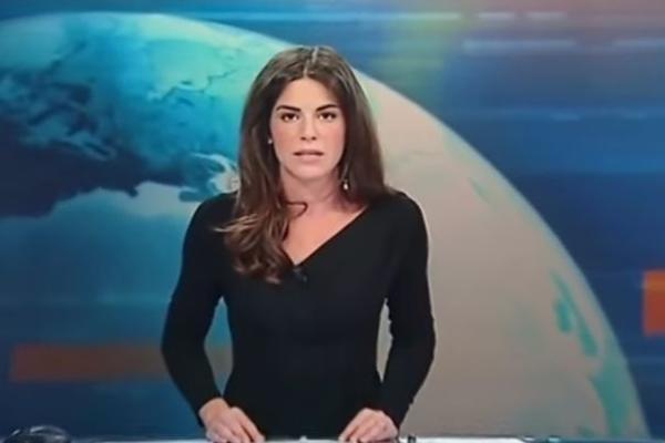 SEVNULO MEĐUNOŽJE U PROGRAMU UŽIVO! Voditeljka zaboravila da sedi za staklenim stolom i RAŠIRILA noge! (VIDEO)