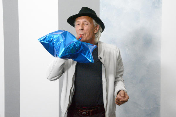 ESPRESO HELIJUM Peđa d Boj: Utanjila Jugoslovenka za sve pare, ovo se desi kad se pomeša helijum s alkoholom! (VIDEO)