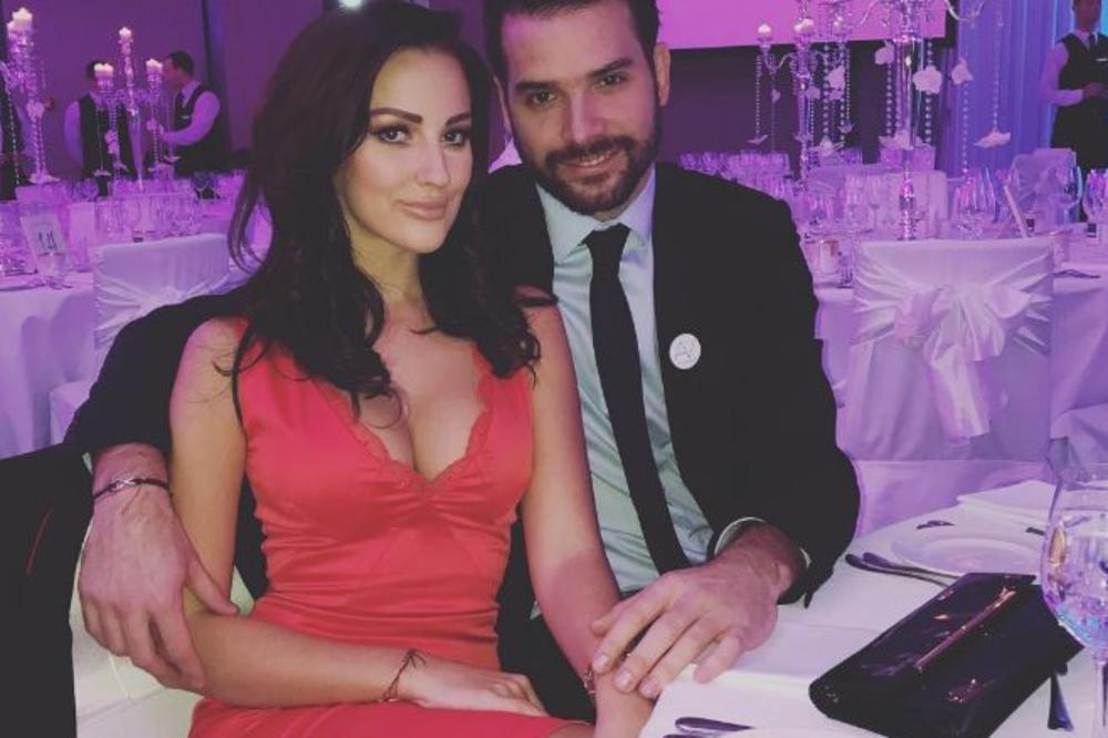 ŠTA ĆU TI JA?! Prija pred punom kafanom postidela Filipa i šokirala sve! (FOTO)