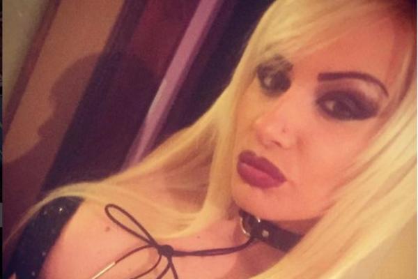 U srednjoj je bila najbolja riba i svi su se okretali za njom! Atina Ferari objavila fotku iz mladosti i načisto se izblamirala! (FOTO)