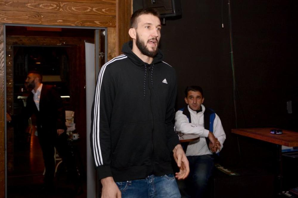 A, ŠTO SE NE BI VRATIO U SRBIJU? Stefan Birčević ostao bez kluba!