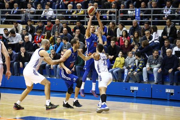 HRVATI PONIŽENI: Debakl Cibone u Baru, Olimpija slavila u slovenačkom derbiju! (FOTO)