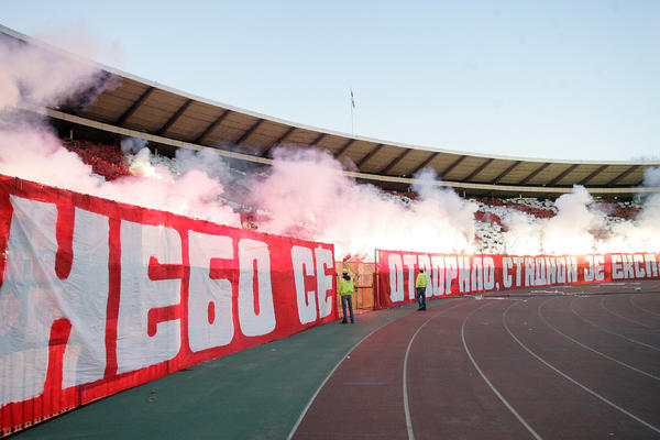 Da li je do Zvezde ili do njega? Delijama se diže kosa na glavi na spomen njegovog imena, a on postaje igrač velikana svetskog fudbala! (VIDEO)