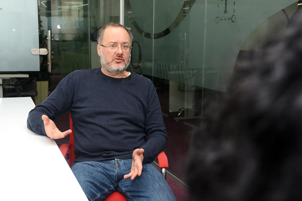 SAŠA, ANA NIJE SAMO ŽENA VEĆ JE I PREMIJERKA: Milićević stao u odbranu Brnabićeve od Jankovića!