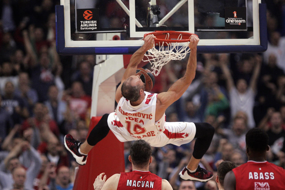 Simonovića opet savladale emocije zbog rastanka sa Zvezdom!