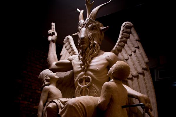 SATANISTI će Novu godinu slaviti U CENTRU BEOGRADA! Doček će biti ispred ogromne srpske svetinje! (FOTO)