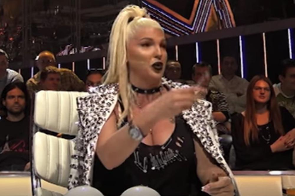 HAOS u Zvezdama Granda! Karleuša zviznula šamar članu žirija! (VIDEO)