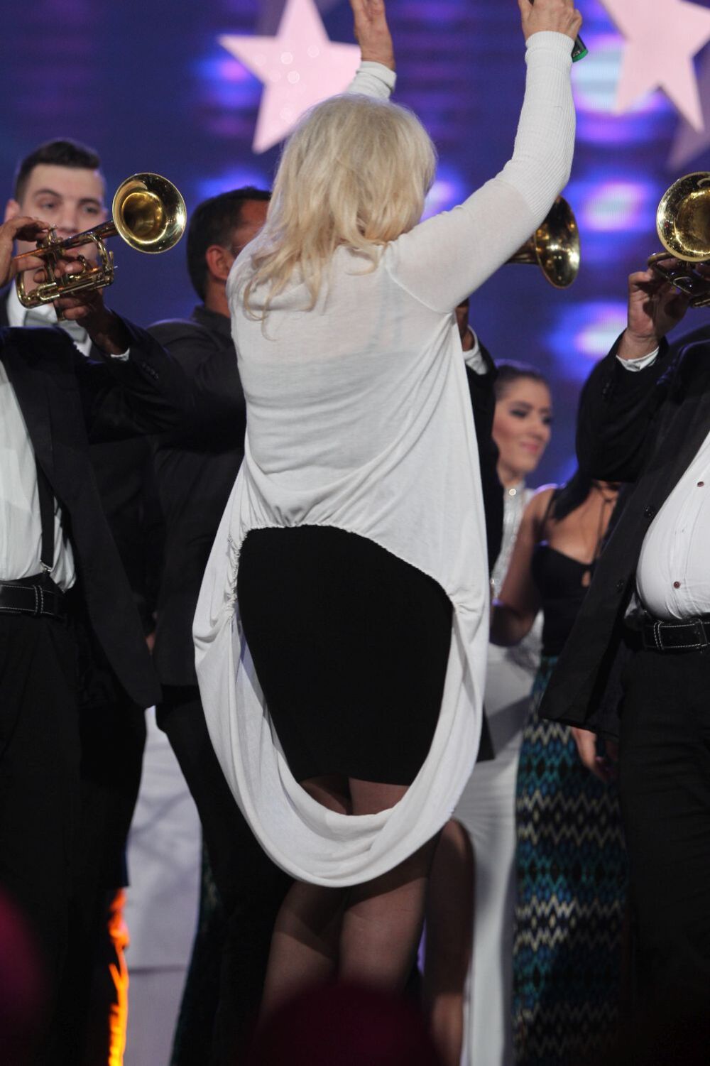 Pre kafe jede ove semenke, a evo šta radi u 4 ujutru