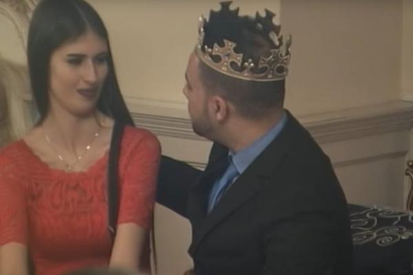 PERVERZIJE I BOLEŠTINE: Umočio sam u Meduzu 3 puta, nije se bunila! (VIDEO)