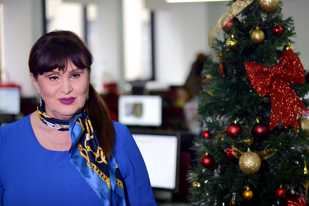 MACURIN HIT LJUBAVNI SAVET: Žene, ako se ne udate kad ste mlade, onda...(FOTO)