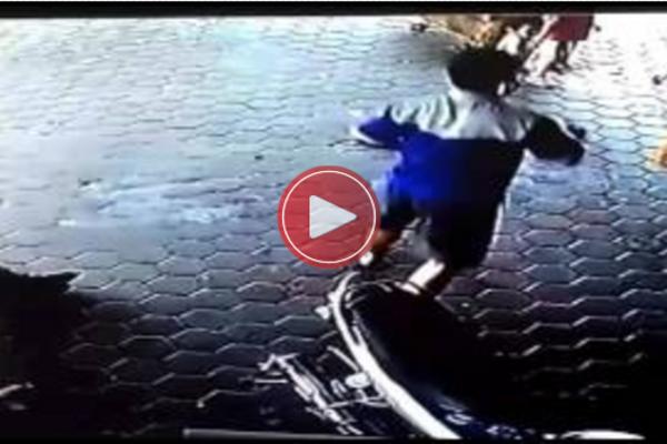 TATA SUPERHEROJ: Reagovao je brzo poput munje i spasio živote svojoj dečici! (VIDEO)