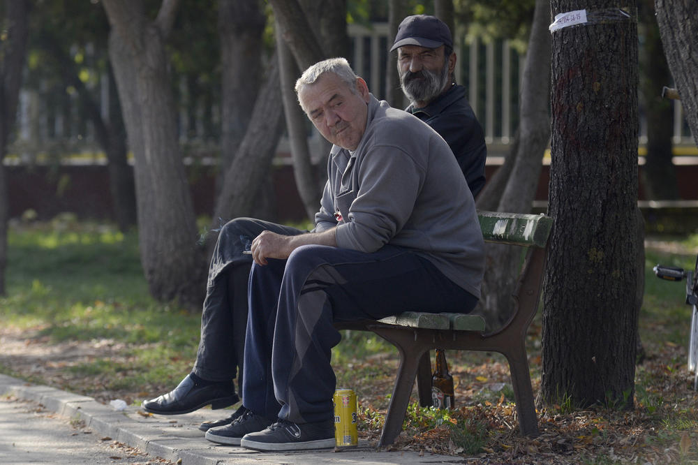 MINIMALNE PENZIJE OD NOVE GODINE U CRNOJ GORI 450 EVRA: Evo koje se još promene za PENZIONERE uvode KOD KOMŠIJA!