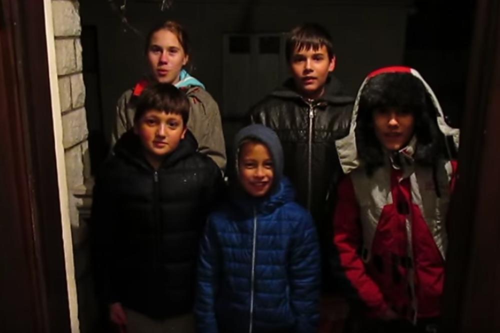 Ja sam mali korinđaš, daj mi gazda šta imaš! Ovi mališani će možda večeras zakucati i na vaša vrata! (VIDEO)