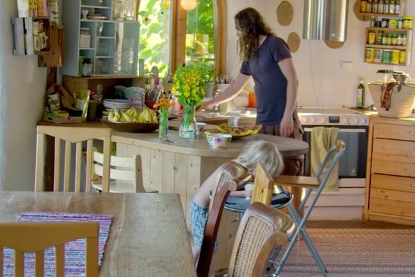 IZBACITE IH IZ KUĆE, ODMAH! Ovi predmeti mogu biti kancerogeni i VRLO OPASNI!