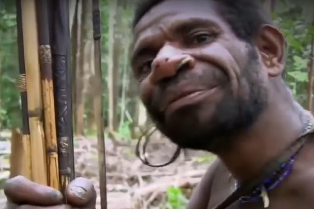 Oni su POJELI ROKFELERA?Poslednje pleme KANIBALA živi potpuno izolovano od civilizacije (FOTO) (VIDEO)