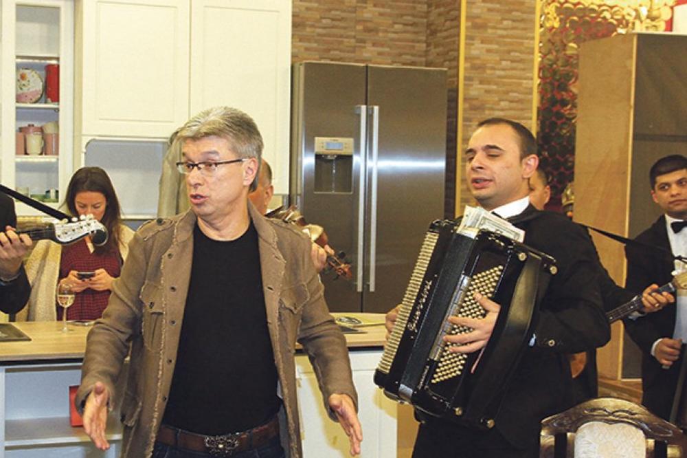 GRAND BLAM VEKA! Član žirija PROZVAO Sašu za pare pred svima, A ODGOVOR JE SKANDALOZNO SMEŠAN