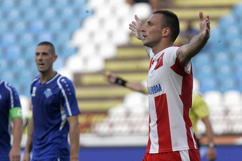 ORLANDINJO NAPUSTIO TAJLAND: Bivši napadač Zvezde ostao bez kluba!