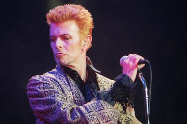 Britanci proglasili DEJVIDA BOUVIJA najvećim zabavljačem 20. veka