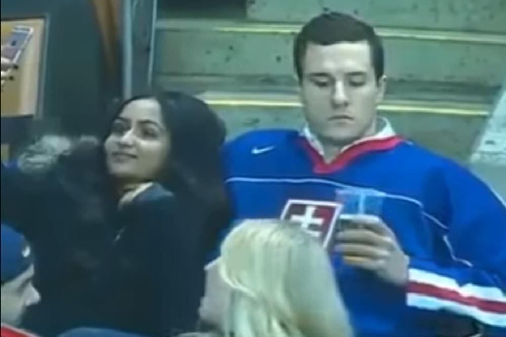 Kamera ih je snimila, svi su očekivali da poljubac, ali ovaj dečko je uradio nešto SKROZ NEOČEKIVANO! (VIDEO)