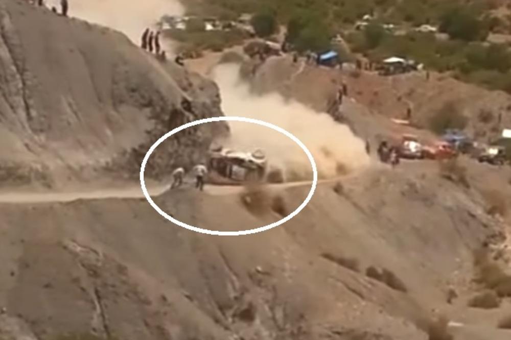 KATASTROFA NA DAKAR RELIJU! Vozač izgubio kontrolu i kolima uleteo u publiku! (VIDEO)