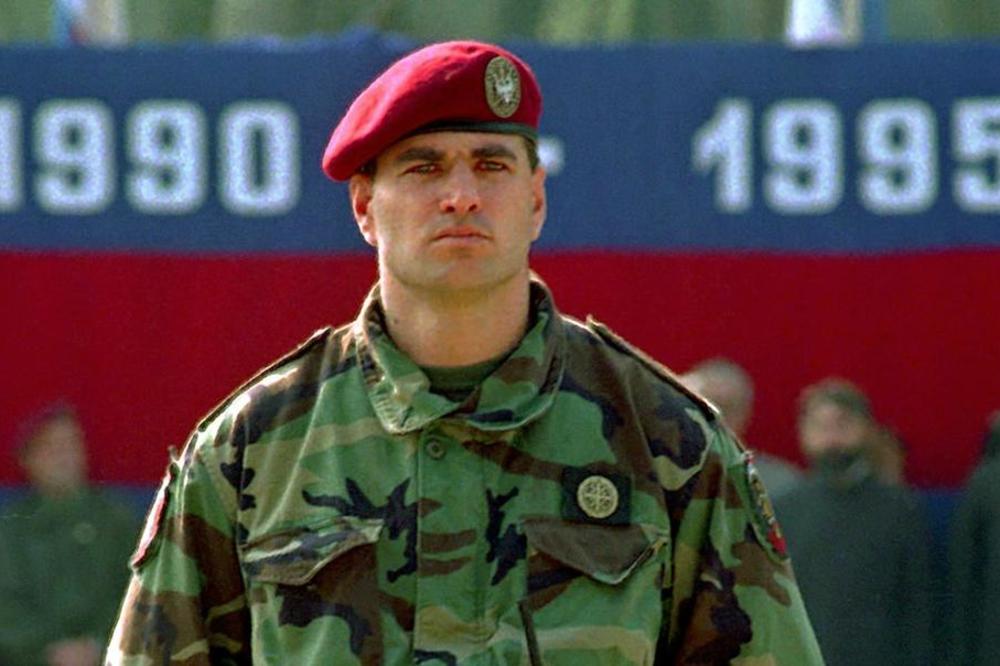 JSO NIJE POUBIJAO SVE U VILI MIR JER JE TU BIO OTAC JEDNOG OD NJIH: Tata hoće moj šef da razgovora s tobom