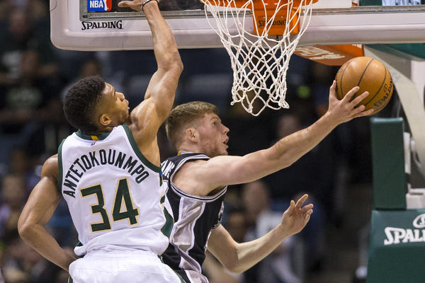 Kako je to Davis Bertans postao deo istorije San Antonija? (VIDEO)