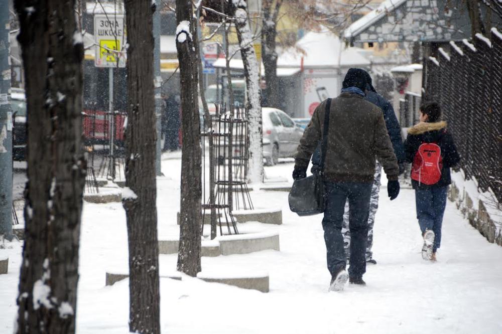 Sneg prestao da pada, reke pod ledom, nastavlja se čišćenje puteva!
