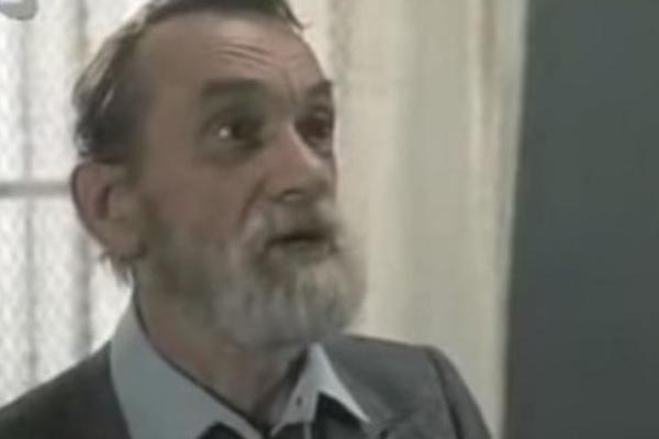 MONSTRUOZNO Naša glumica pred ćerkom ubila majku i babu! Ciganovićevoj UNUCI do 40 godina zatvora! (FOTO)