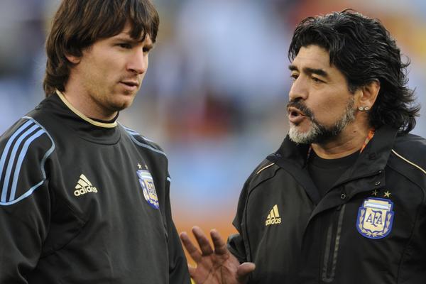 RATOVI ZVEZDA! Dijego Maradona žestoko isprozivao Mesija i Barselonu! (VIDEO)