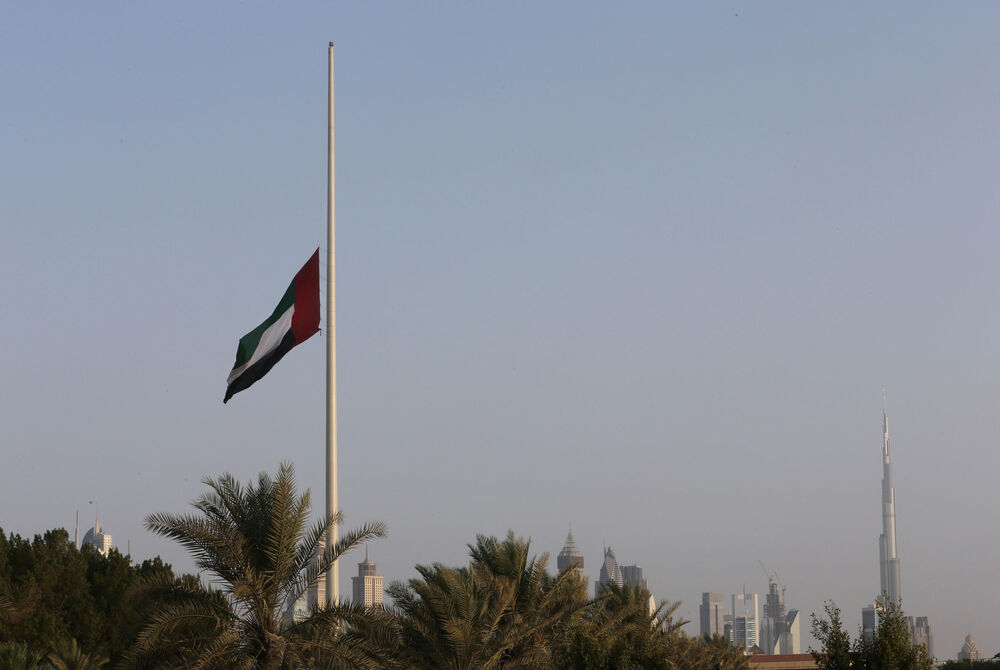 Ujedinjeni Arapski Emirati, Napad, Dan žalosti