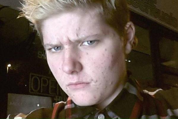 BRITANAC OSTAO TRUDAN: Nakon hormonske terapije očekuje bebu! (FOTO)