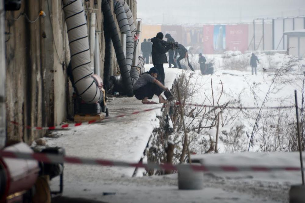 MIGRANTI NAPUSTILI BARAKE U CENTRU! Evo gde su sada smešteni! (VIDEO)
