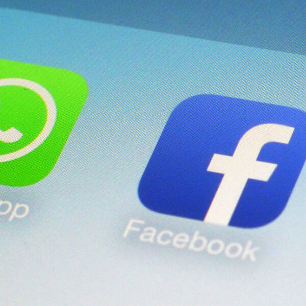 ALARMANTNO UPOZORENJE! One znaju šta KUCATE, bez da to i pošaljete