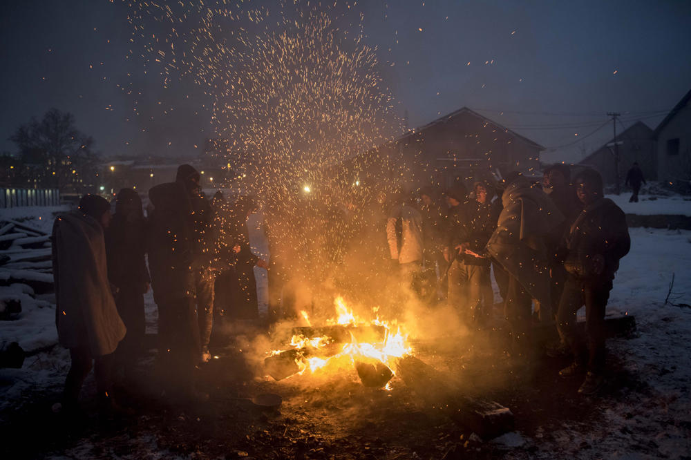 NA -12 STEPENI: Život migranata u Beogradu kroz objektiv španskog fotografa Markosa Morena (FOTO)