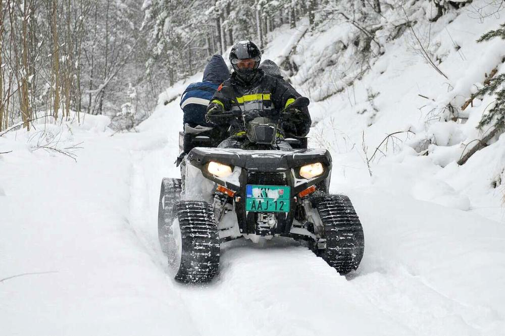 Novčane nagrade od 10.000 dinara za 100 pripadnika Sektora za vanredne situacije i Direkcije policije!