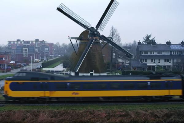 Holandske vozove pokreće isključivo - VETAR! (VIDEO)