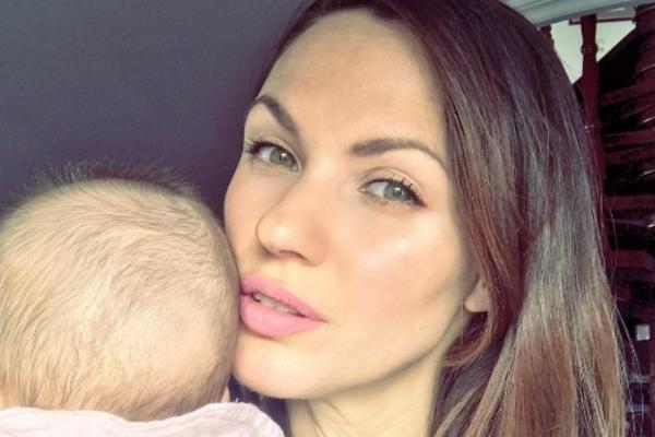 Bojana lepša nego ikad! Rokvićeva žena promenila imidž i izazvala lavinu komplimenata! (FOTO)