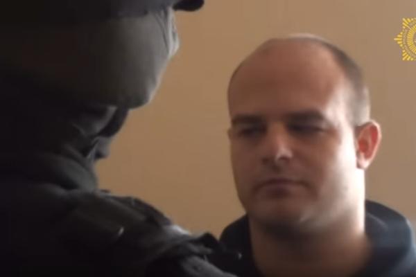 SRBIJA JE SANJINA SEFIĆA ISPORUČILA JER JE ZGAZIO DVE DEVOJKE: Evo kakav tretman on ima u sarajevskom zatvoru!