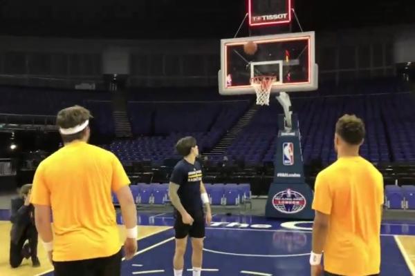 Ludnica na treningu Denvera: Jokić i drugari ostali u čudu zbog magije Arsenalovog brzinca! (VIDEO)