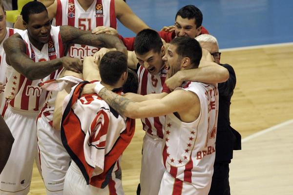 TOP 10 EVROLIGE: Tu je Delija iz drugog kluba, a nagradu je ubedljivo odneo Zvezdin košarkaš! (VIDEO)