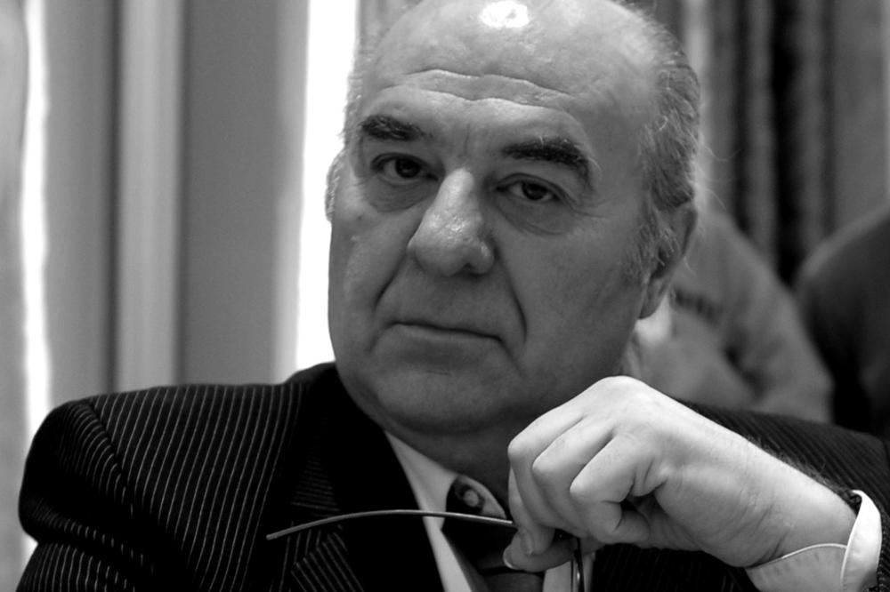 ZBOGOM, LEGENDO: Preminuo Miki Jevremović! (FOTO)